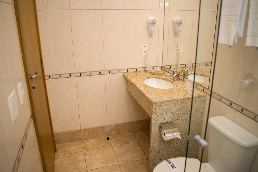 Hotel Jacques Georges Tower Pelotas Exterior foto