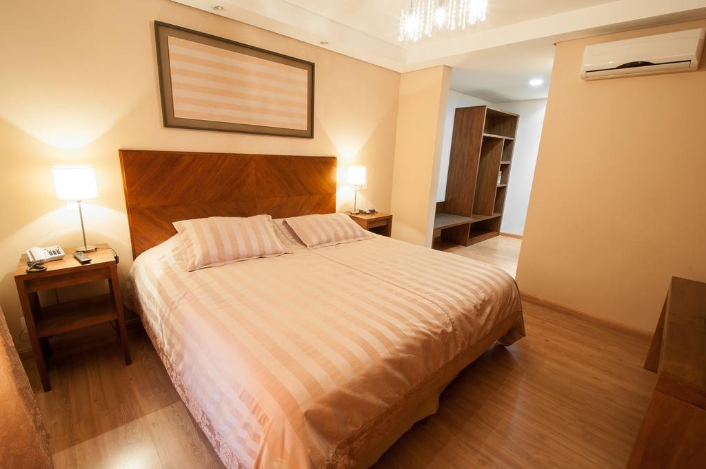Hotel Jacques Georges Tower Pelotas Exterior foto