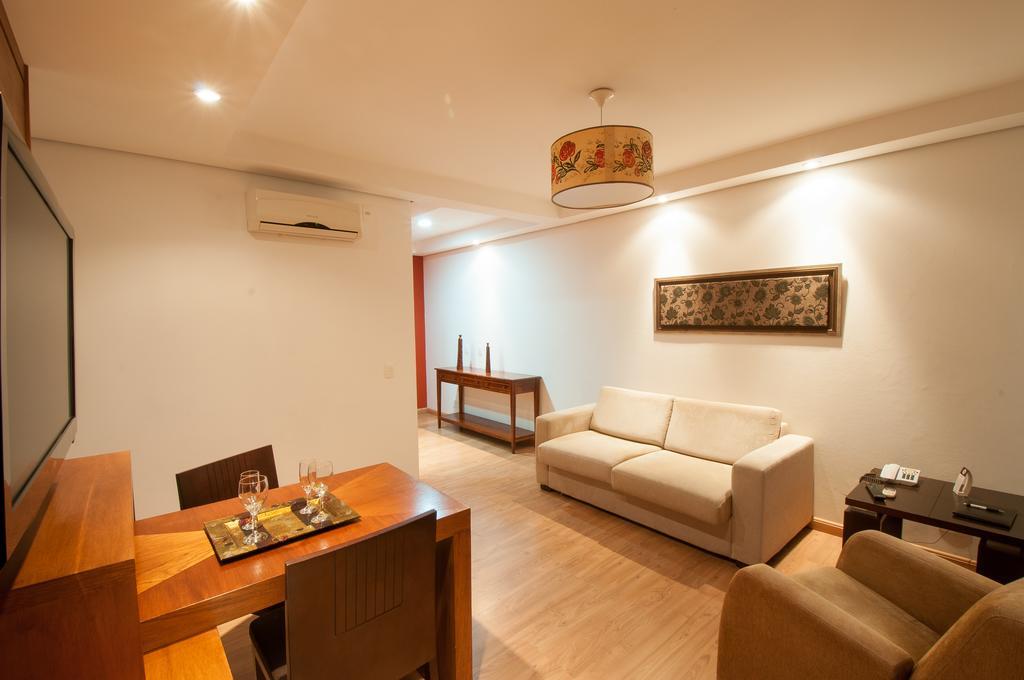 Hotel Jacques Georges Tower Pelotas Exterior foto