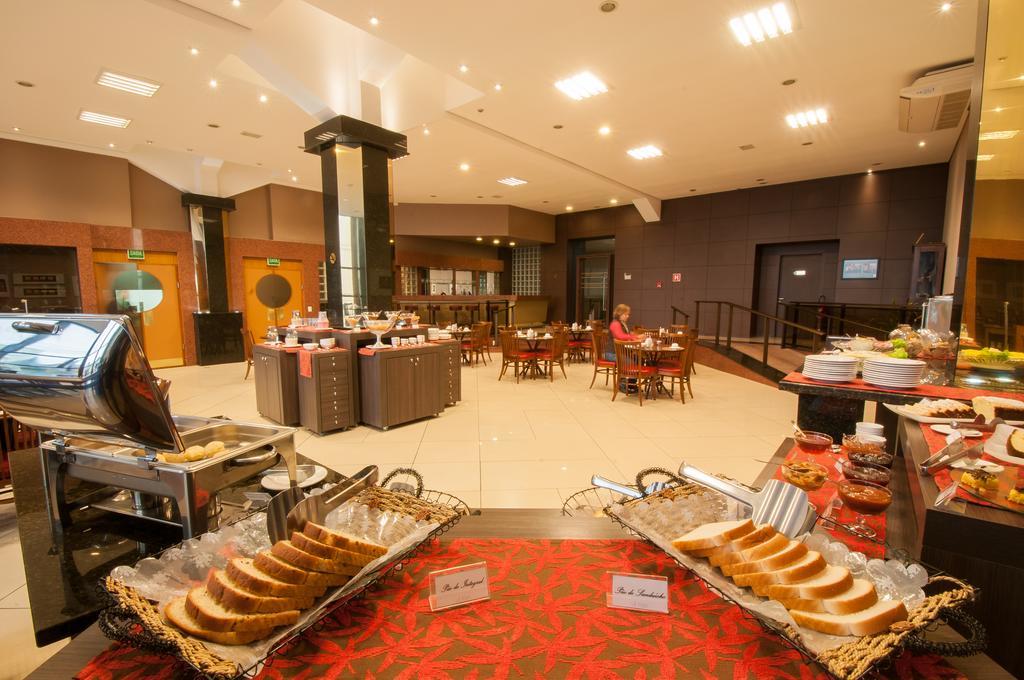 Hotel Jacques Georges Tower Pelotas Exterior foto