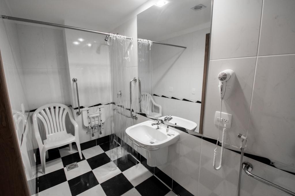 Hotel Jacques Georges Tower Pelotas Exterior foto